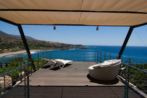 Away from it all - Luxurious Seafront Villa in Crete