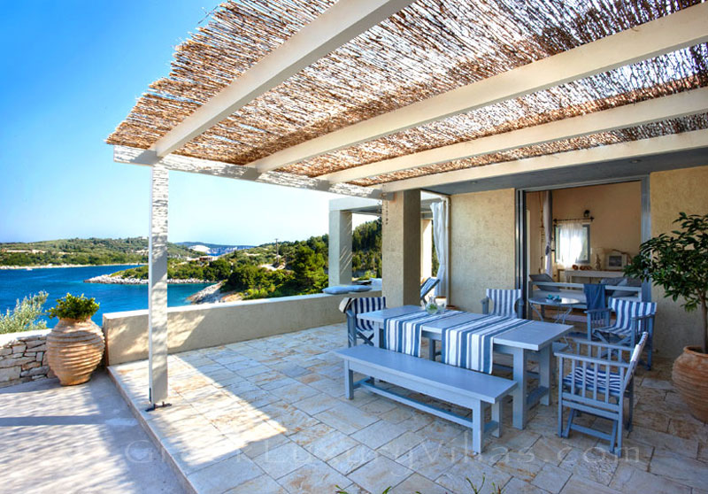 Beachfront villa with a pool in Paxos