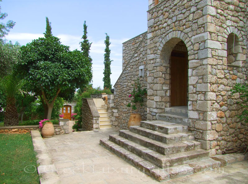 The garden of a traditional villa in Spetses
