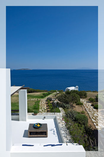 Luxurious Villa and Windmill in Antiparos