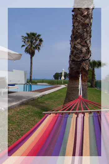 Moderne Villa am Strand von Maleme, Kreta