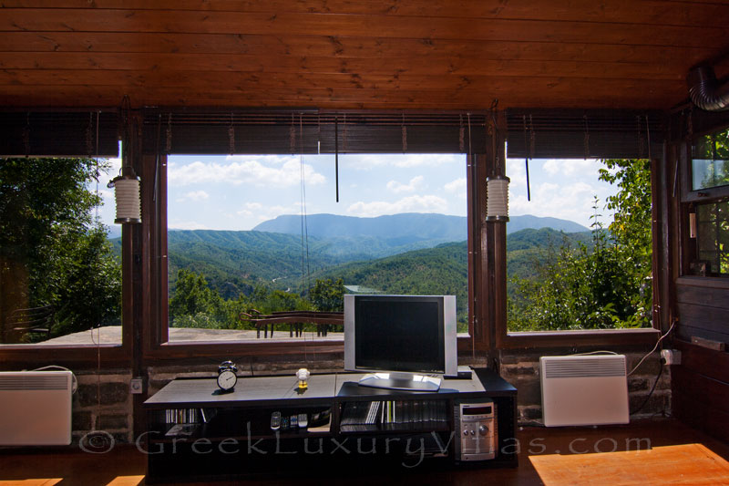 Guesthouse of mountain house with view over Zagori