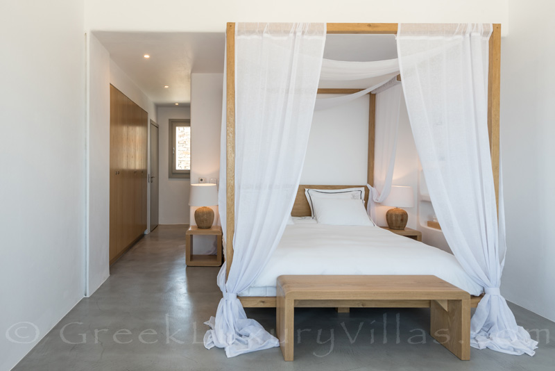 Bedroom of luxury villa with pool in Kea