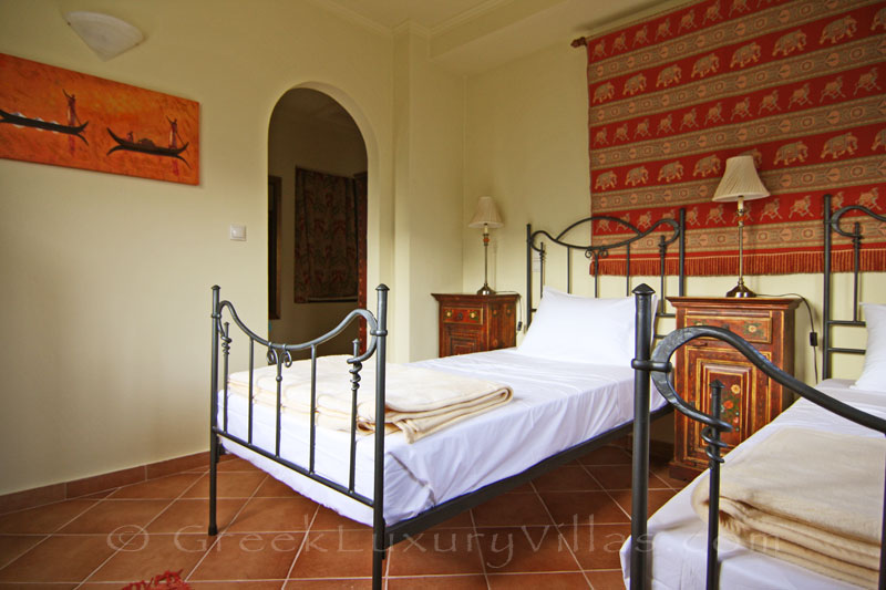 twin room of luxury villa in Lefkas