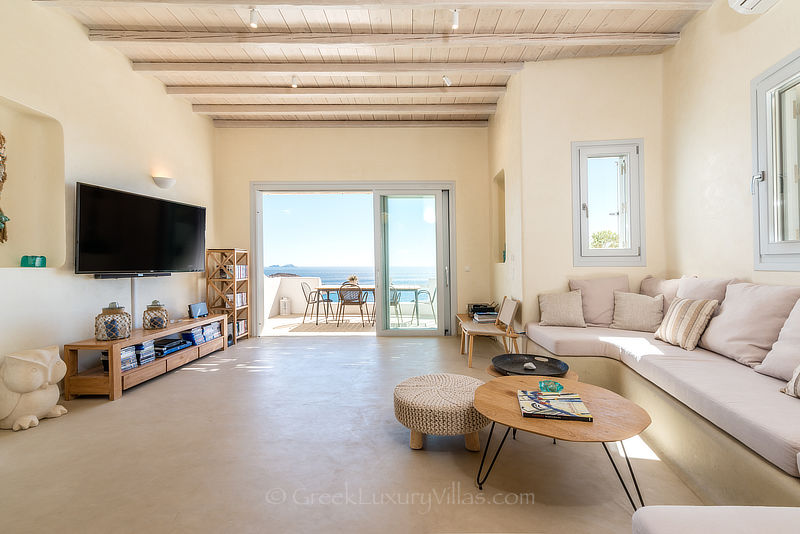 Luxury Villa in Mykonos Kalo Livadi Beach