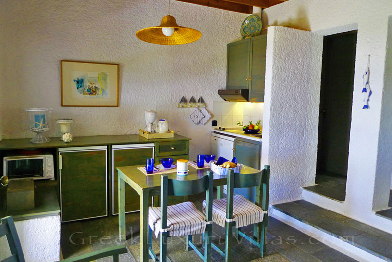 The cheerful interior of the beach bungalows in Peloponnese