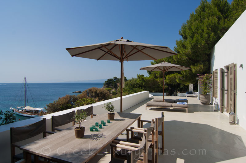 absolute  waterfront  villa  on  Skiathos