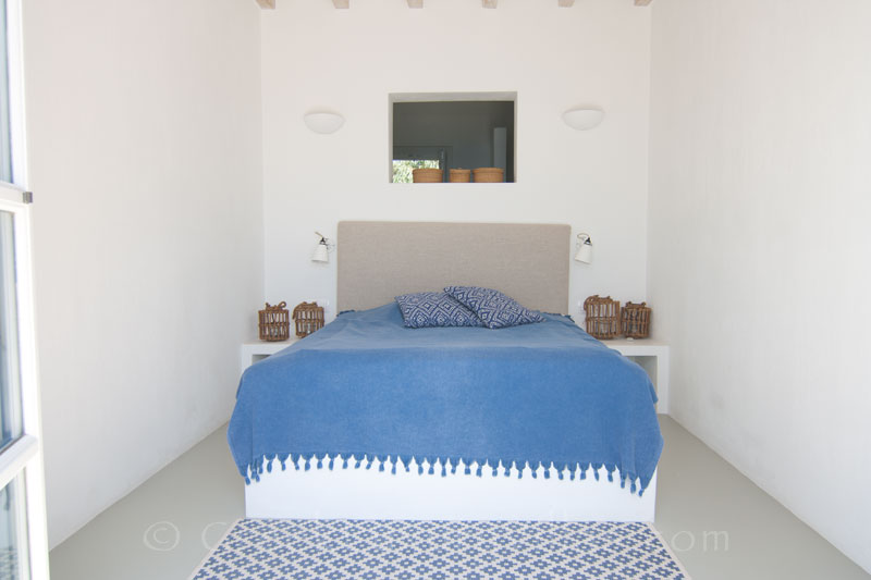 master  bedroom  exclusive  waterfront  villa  Skiathos