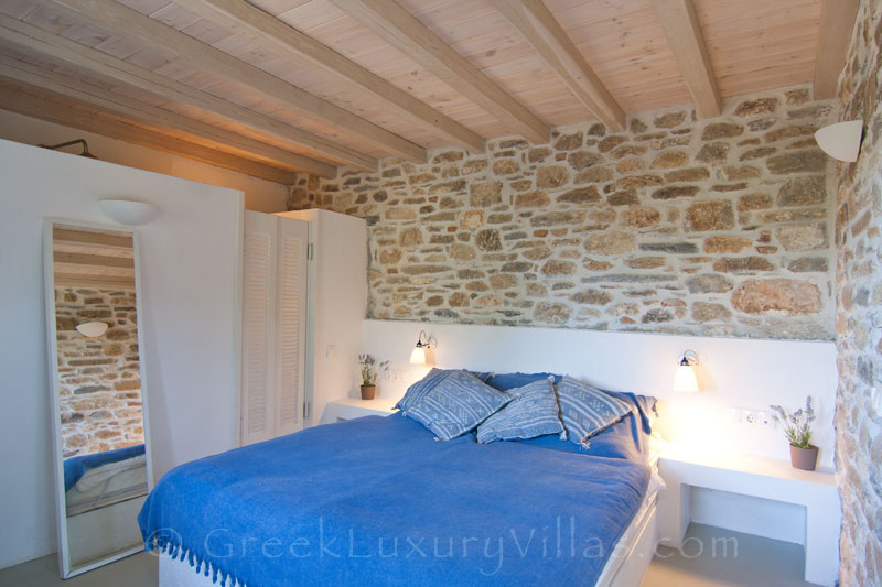 guest  house  double  bedroom  waterfront  villa  Skiathos