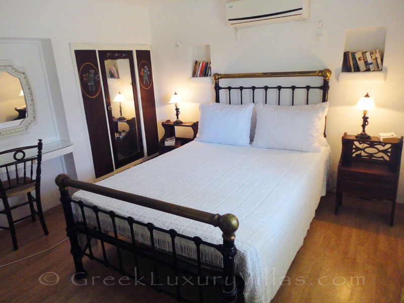 Skyros traditional villa double bed sea view