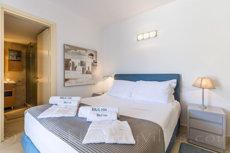 double bedroom luxury villa Syros Greece