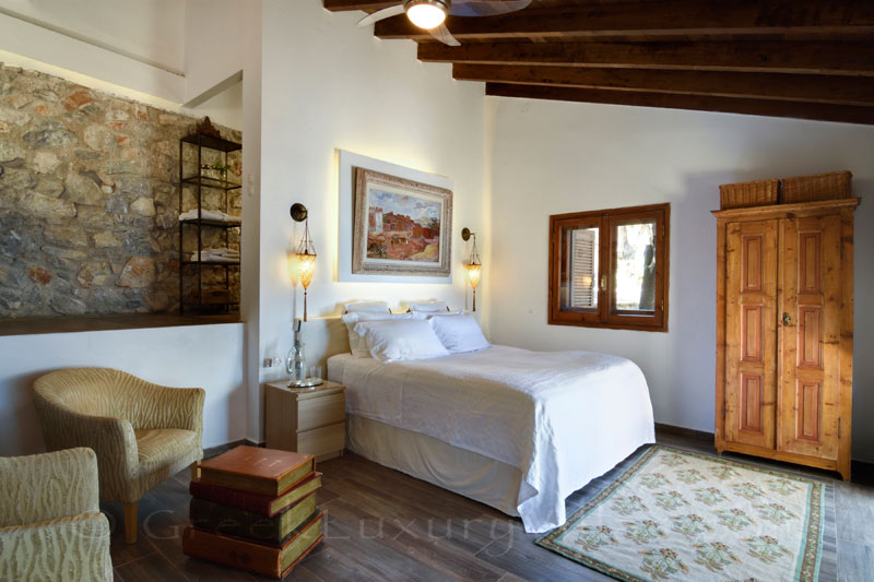 exclusive beachfront villa with private chef butler garden house suite